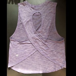 Lululemon tank size 4